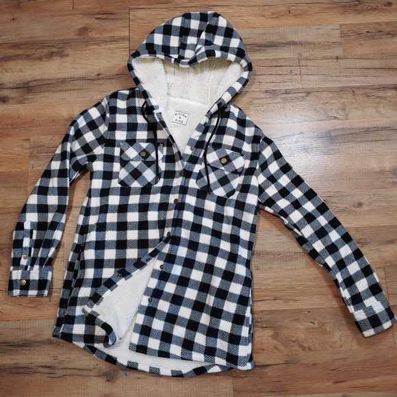Willow \u0026 Pine | Sweaters | Willow Pine 